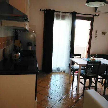 - Casa Con Parcheggio - 5min Auto Rena Bianca - Ac Santa Teresa Gallura